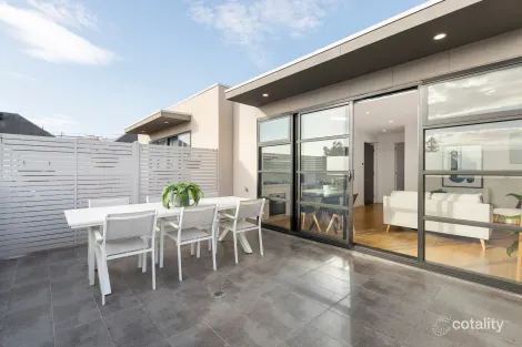 Property photo of 204/20 Hawthorn Road Caulfield North VIC 3161