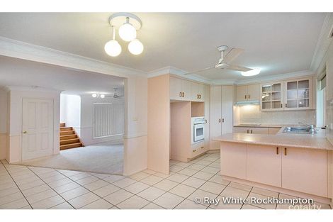 Property photo of 1/37 Carara Drive Kawana QLD 4701