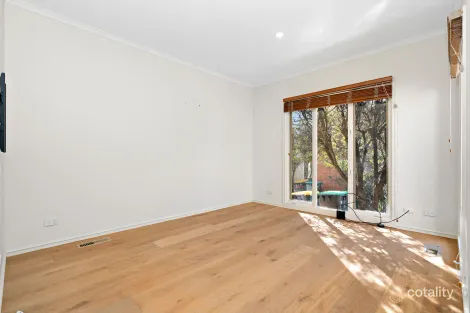 Property photo of 2/55-57 Wetherby Road Doncaster VIC 3108