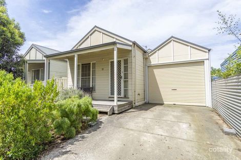 10 Comb St, Soldiers Hill, VIC 3350