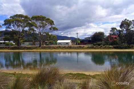 Property photo of 54 North Terrace Lauderdale TAS 7021