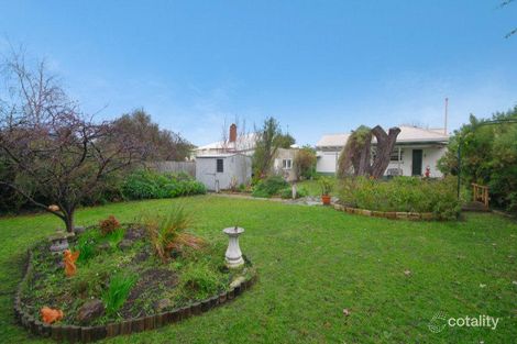 Property photo of 16 Narmbool Street Manifold Heights VIC 3218