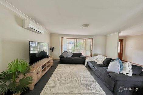 Property photo of 95 Downes Crescent Currans Hill NSW 2567