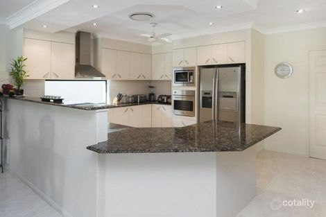 Property photo of 9 Parkview Place Helensvale QLD 4212