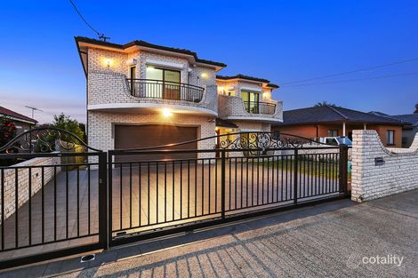 18 Russell St, Russell Lea, NSW 2046