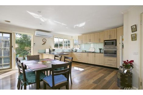 Property photo of 2/6 Nelson Street Mornington VIC 3931