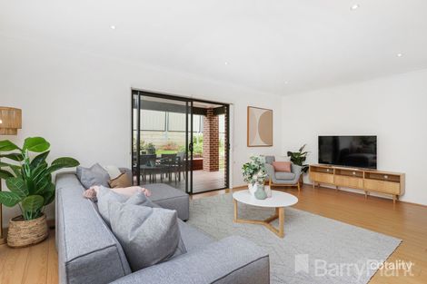Property photo of 44 Rivervalley Boulevard Sunshine North VIC 3020
