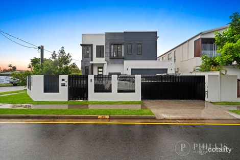 Property photo of 35 Parr Street Biggera Waters QLD 4216