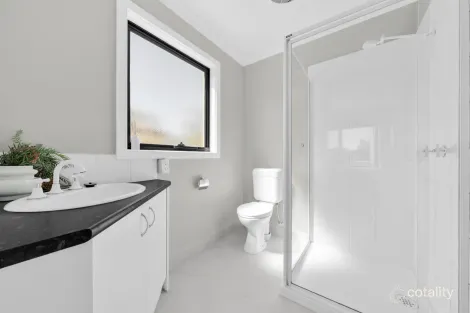 Property photo of 14/32 Lats Avenue Carrum Downs VIC 3201