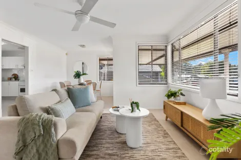 Property photo of 17 Swagman Place Werrington Downs NSW 2747
