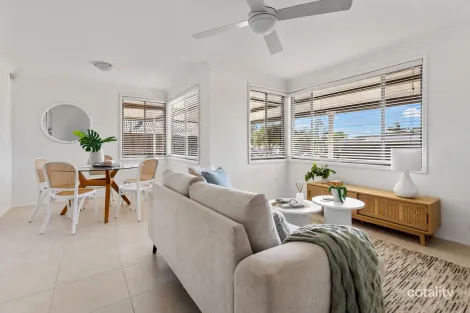 Property photo of 17 Swagman Place Werrington Downs NSW 2747