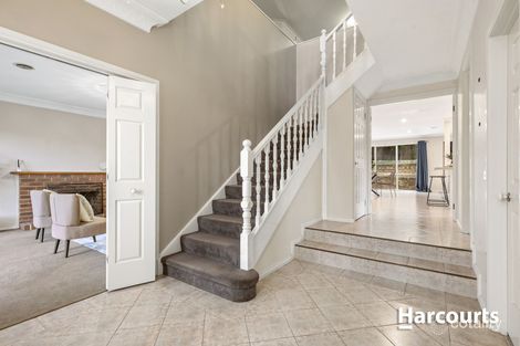 Property photo of 13 Dalpura Court Berwick VIC 3806