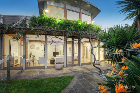 Property photo of 100 Buttermans Track St Andrews VIC 3761