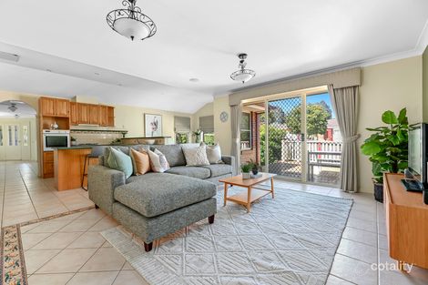Property photo of 15 Nightingale Crescent Berwick VIC 3806