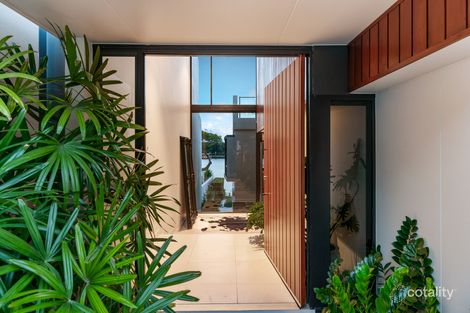 Property photo of 108/90 Wynnum Road Norman Park QLD 4170