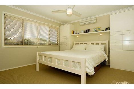 Property photo of 3 Bellmount Place Brassall QLD 4305