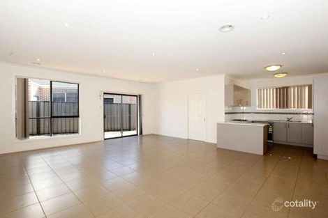 Property photo of 4 Gale Avenue Tarneit VIC 3029