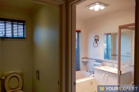 Property photo of 20 Ardenne Court Narre Warren South VIC 3805