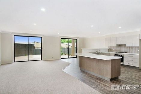 11d/22 Freeman Cres, Armidale, NSW 2350