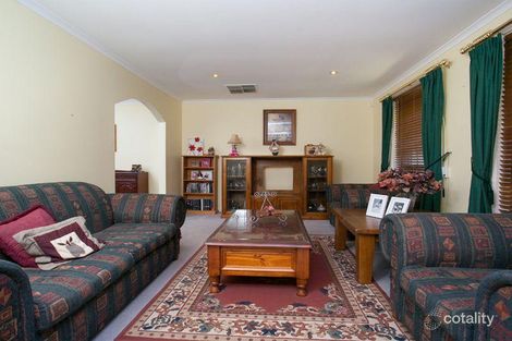 Property photo of 47 Park Lake Drive Wynn Vale SA 5127