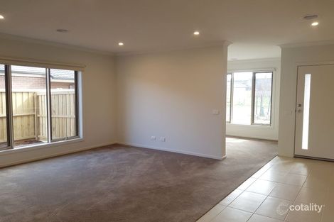 Property photo of 73 Unity Drive Mount Duneed VIC 3217