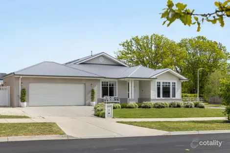 1 Montvue Ct, Gisborne, VIC 3437