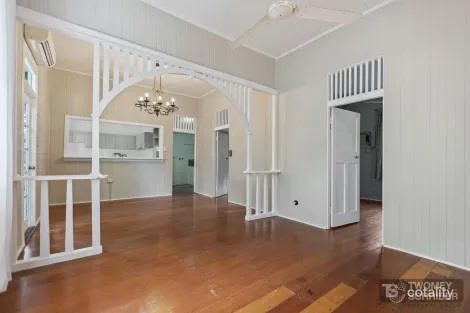 40/404-418 Mccoombe St, Mooroobool, QLD 4870