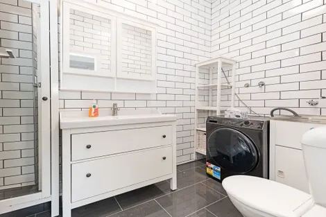 1/196 Pelham St, Carlton, VIC 3053