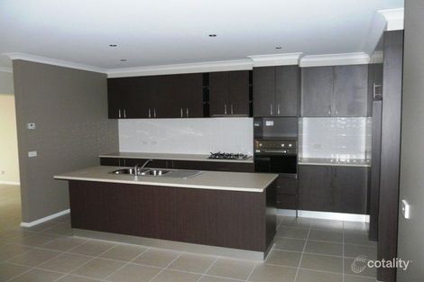 Property photo of 7 Villeneuve Drive Trafalgar VIC 3824