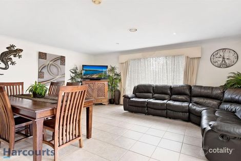 Property photo of 11 Glynelea Crescent Skye VIC 3977