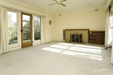 Property photo of 16 Carn Avenue Ivanhoe VIC 3079