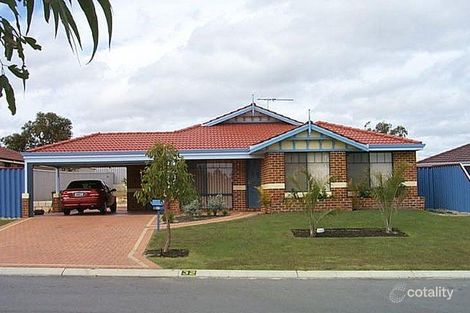 32 Monaltrie Loop, Carramar, WA 6031