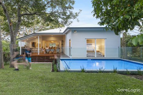 Property photo of 8 Tennis Avenue Ashgrove QLD 4060