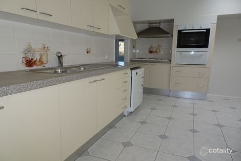 Property photo of 8 Kimian Avenue Waratah West NSW 2298