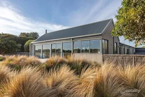 Property photo of 79 Fourteenth Road Connewarre VIC 3227