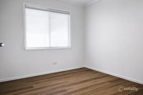 Property photo of 8 Silky Oak Crescent Stapylton QLD 4207