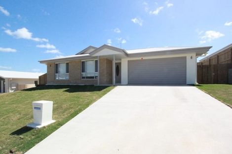 67 Daintree Bvd, New Auckland, QLD 4680