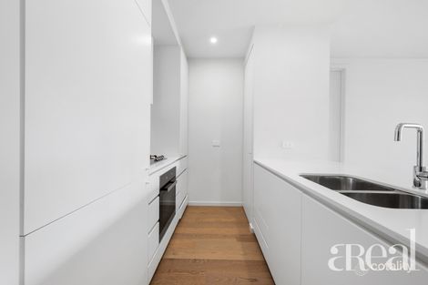 Property photo of 207/181 Fitzroy Street St Kilda VIC 3182