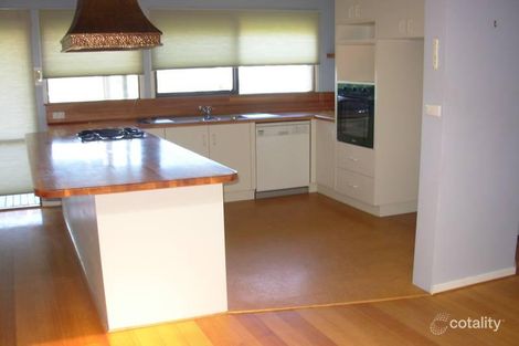 Property photo of 28 The Avenue Ocean Grove VIC 3226