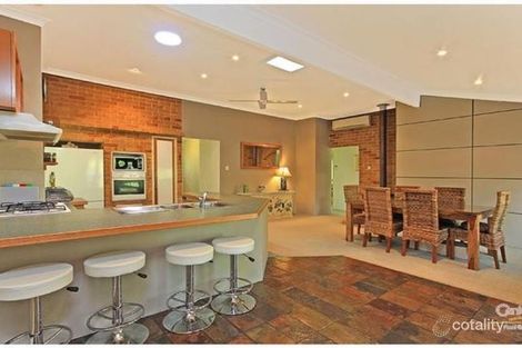 3 Blackthorn Rd, Eden Hill, WA 6054