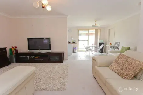 Property photo of 2 Gleeson Crescent Eleebana NSW 2282