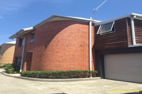 Property photo of 2/8 Robert Street Merewether NSW 2291