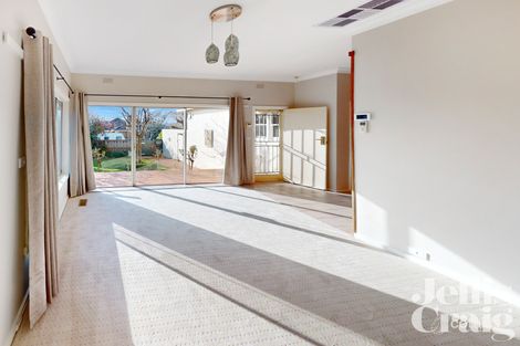 Property photo of 5 James Parade Malvern East VIC 3145