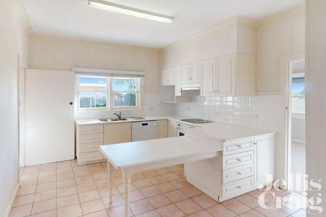Property photo of 5 James Parade Malvern East VIC 3145