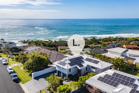 4 Elouera Dr, Sapphire Beach, NSW 2450