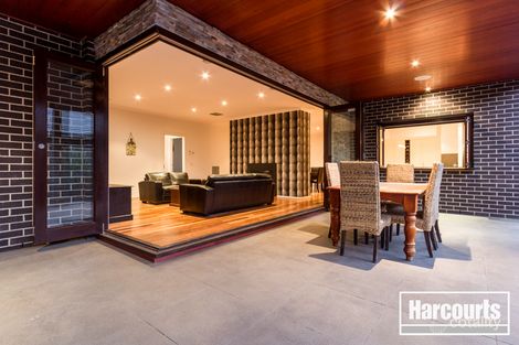 Property photo of 34 Wild Scotchman Way Cranbourne East VIC 3977