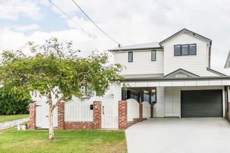 11 Greens Rd, Coorparoo, QLD 4151