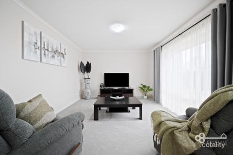 Property photo of 14 Chantilly Place Mount Gambier SA 5290