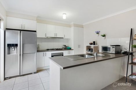 Property photo of 6 Kirkstead Grove Craigieburn VIC 3064