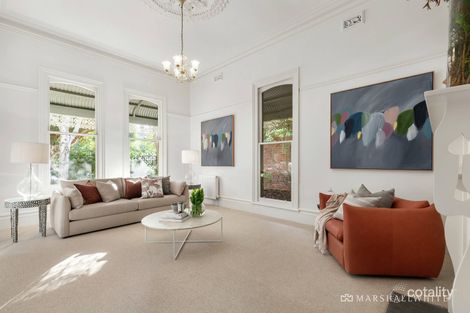 Property photo of 11 Carnarvon Road Caulfield North VIC 3161